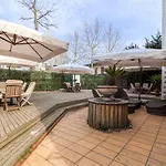 Stylish Studio In Historic Mansion In Beylerbeyi