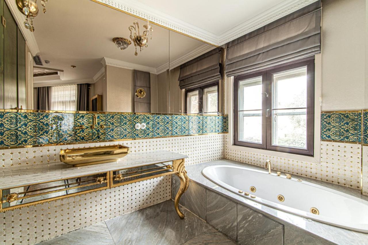 Stylish Studio In Historic Mansion In Beylerbeyi Apartment